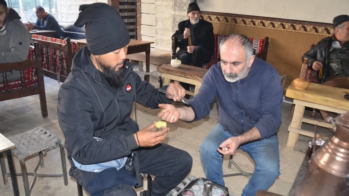 Kimono Magician çıktığı Türkiye turunu Muş’ta devam etti