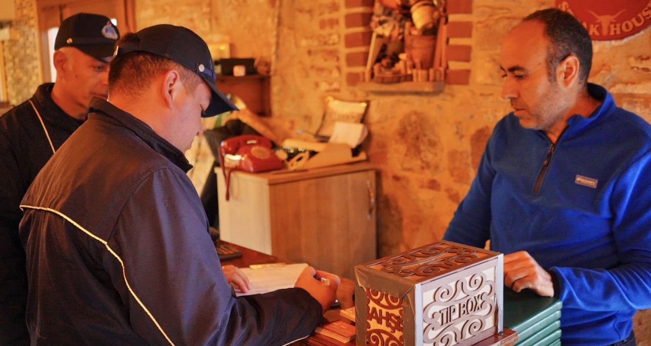 Ayvalık’ta ‘yağ tutucu’ mecburi oldu: Hepsi taktırmak zorunda