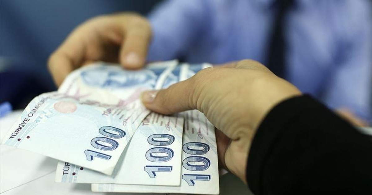 Emekli bayram ikramiyesi 4 bin liraya yükseltildi